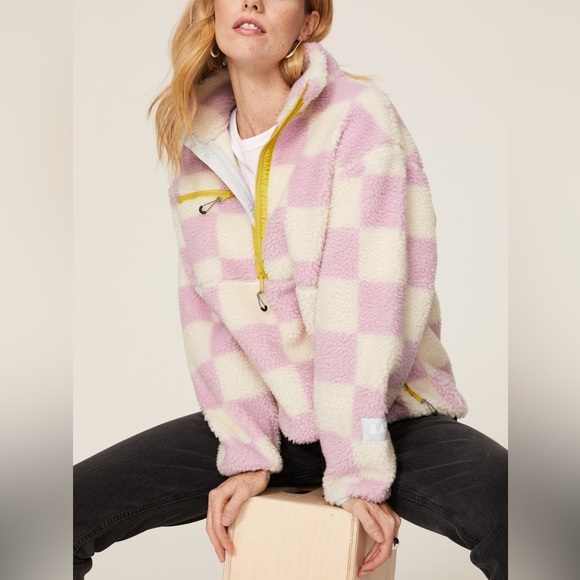 Levi's Pink and White Checkered Sherpa Pullover with Yellow Zip - Picture 9 of 9